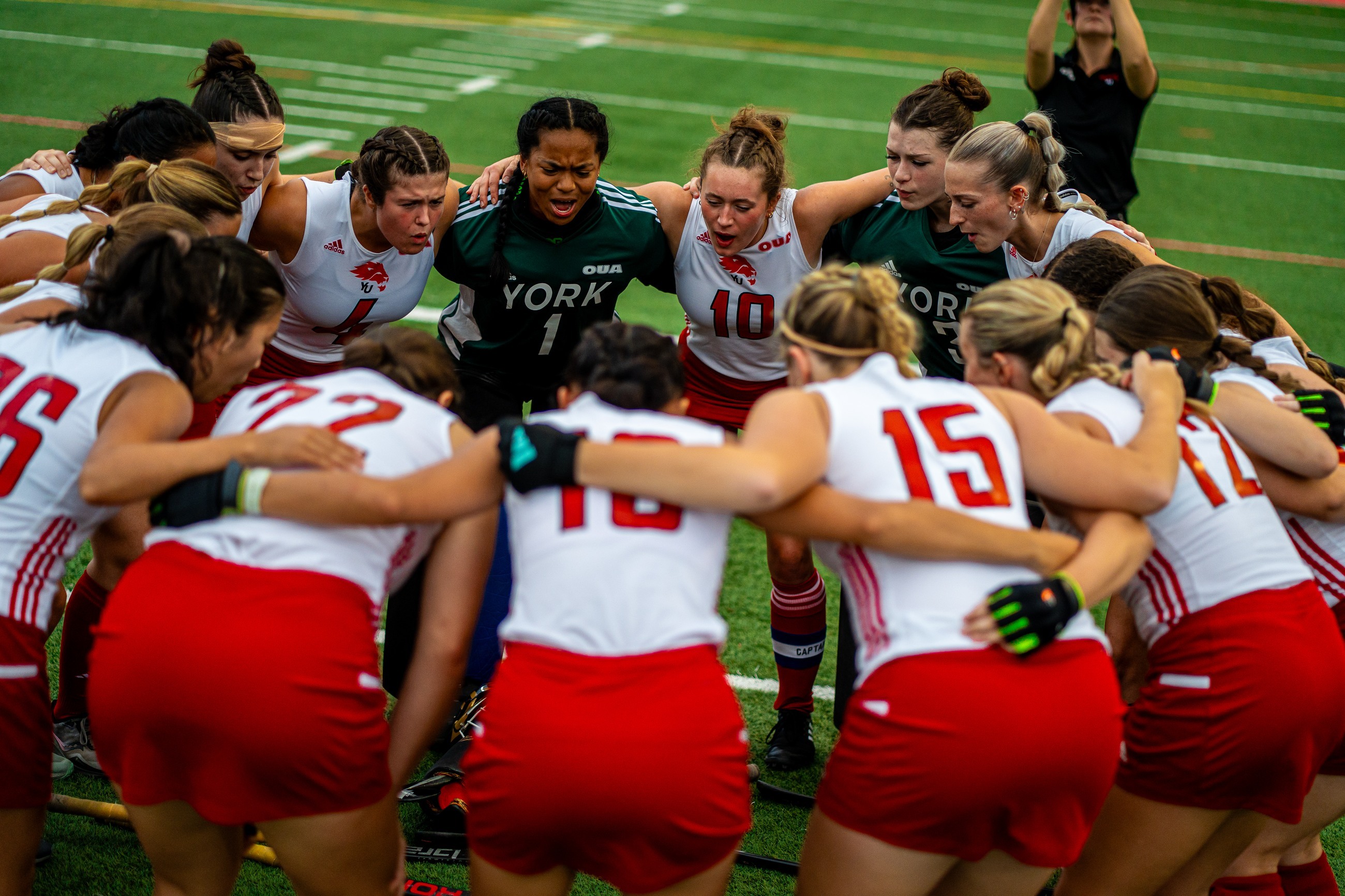 Sports photograph by Dreyton Ige