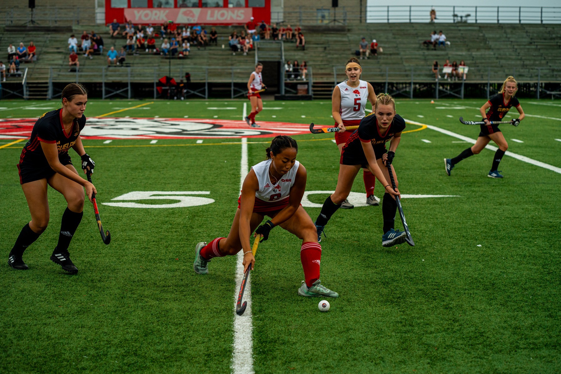Sports photograph by Dreyton Ige